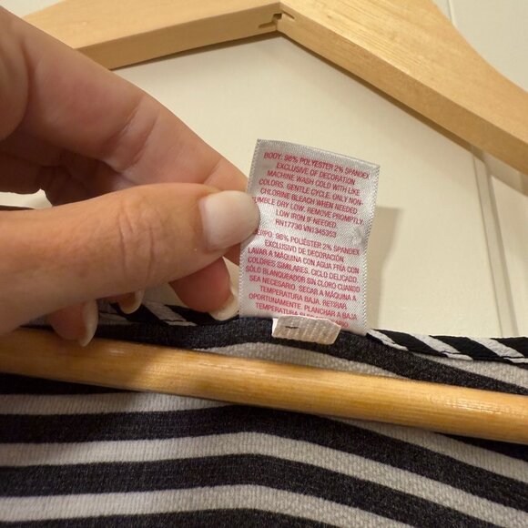 Xhilaration Black White Striped Tunic Top Stretch V-Neckline Short Sleeve Sz XL - Picture 4 of 8